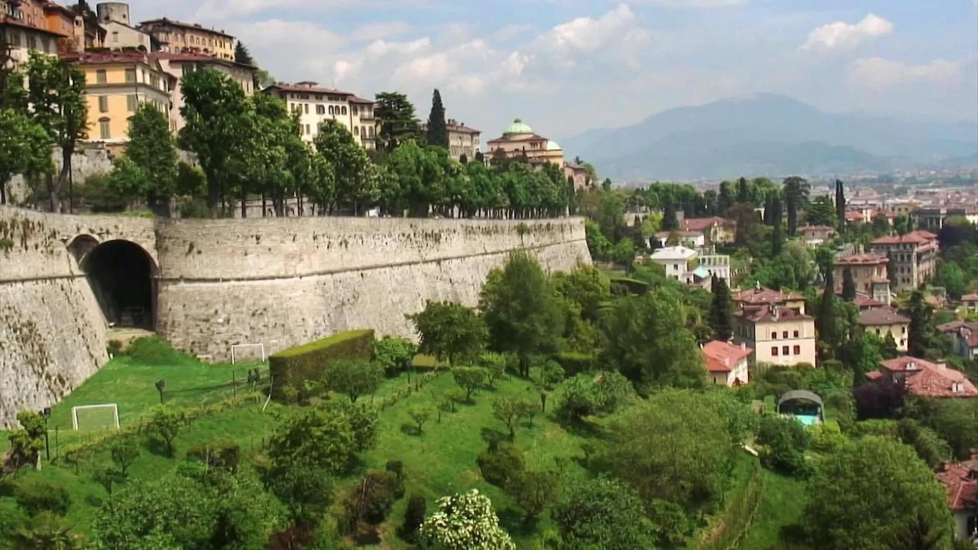 Bed & Breakfast Guesthouse La Villa Zanica